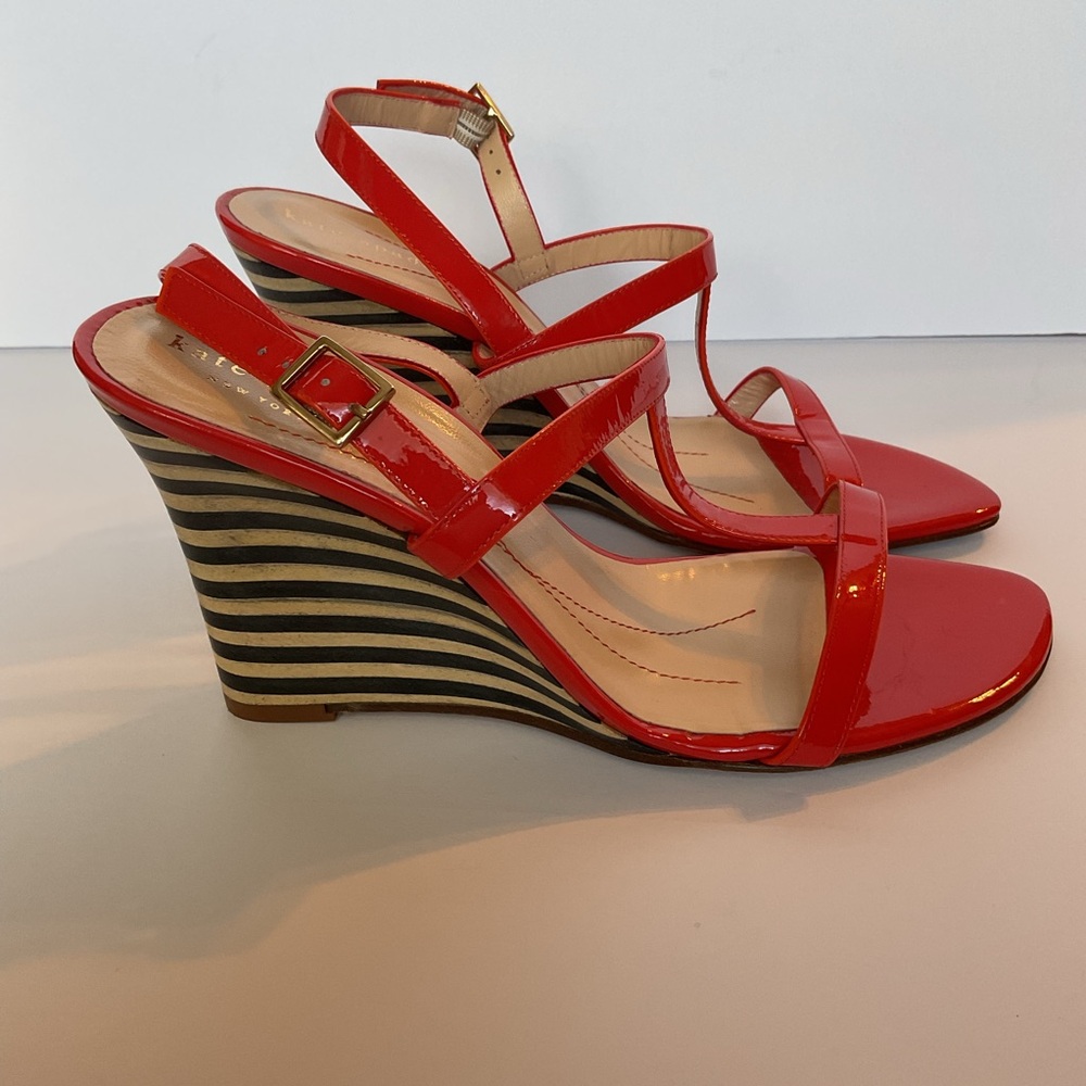 Kate Spade Lorna Orange Red Patent Leather Striped Wedge Sandals 3.5” Heels 7.5